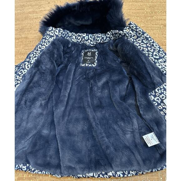Member's Mark Girls Removable Hood Faux Fur Puffer Jacket Size 4T - Picture 5 of 8